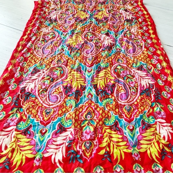 VERA BRADLEY Women’s Red Floral Print Fringed Multifunctional Scarf 26” X 74” - Picture 4 of 7